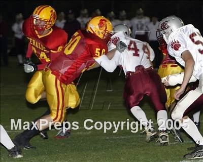 Thumbnail 2 in Calvary Chapel Downey vs. Whittier Christian photogallery.
