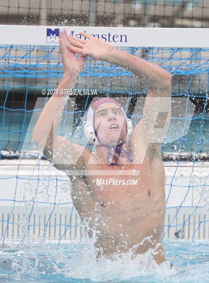 Thumbnail 2 in Carlsbad vs. Mira Costa (CIF SoCal Regional Division 2 Final) photogallery.