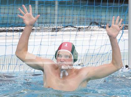 Thumbnail 2 in Carlsbad vs. Mira Costa (CIF SoCal Regional Division 2 Final) photogallery.