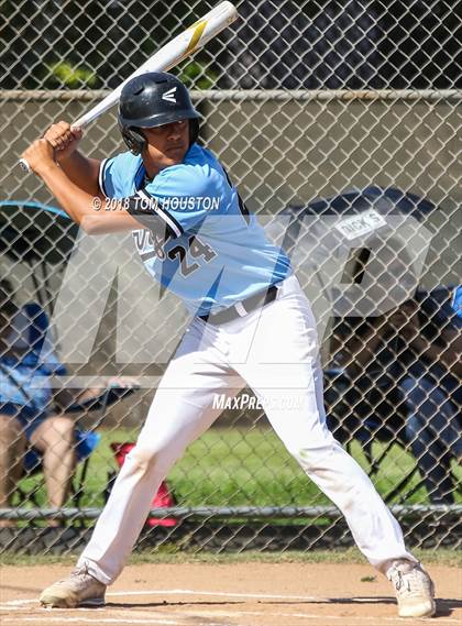 Thumbnail 1 in Gabrielino @ Arroyo photogallery.