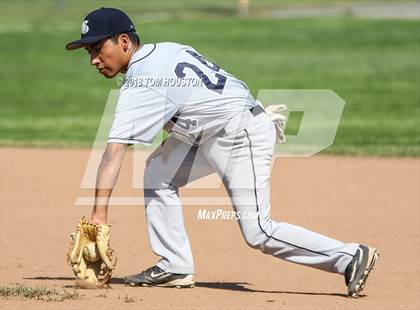 Thumbnail 2 in Gabrielino @ Arroyo photogallery.