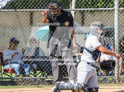 Thumbnail 1 in Gabrielino @ Arroyo photogallery.