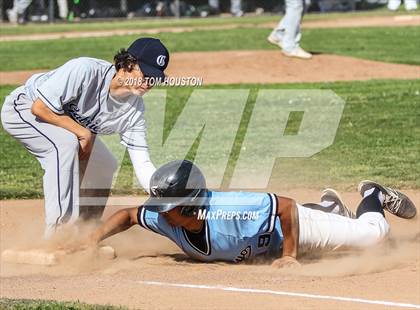 Thumbnail 2 in Gabrielino @ Arroyo photogallery.
