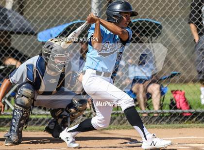 Thumbnail 2 in Gabrielino @ Arroyo photogallery.