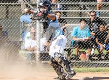 Thumbnail 1 in Gabrielino @ Arroyo photogallery.