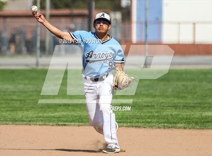 Thumbnail 2 in Gabrielino @ Arroyo photogallery.