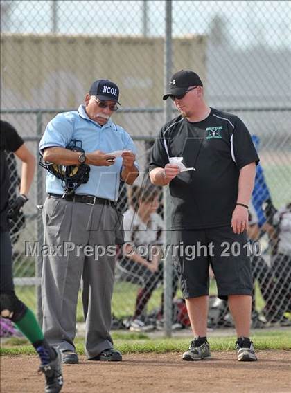 Thumbnail 2 in Dixon @ Natomas photogallery.