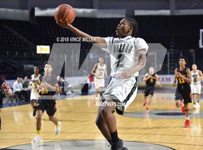 Thumbnail 2 in Mount Tahoma vs. Auburn photogallery.