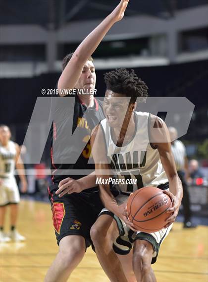 Thumbnail 1 in Mount Tahoma vs. Auburn photogallery.