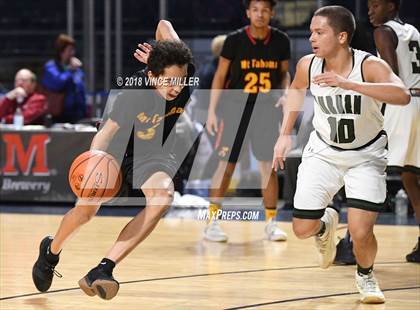 Thumbnail 1 in Mount Tahoma vs. Auburn photogallery.