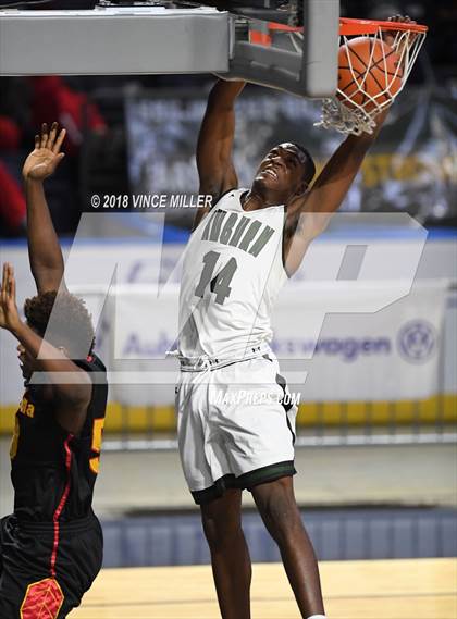 Thumbnail 1 in Mount Tahoma vs. Auburn photogallery.