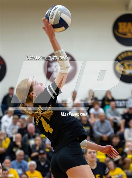 Thumbnail 2 in JV: Lincoln Southwest @ Fremont photogallery.