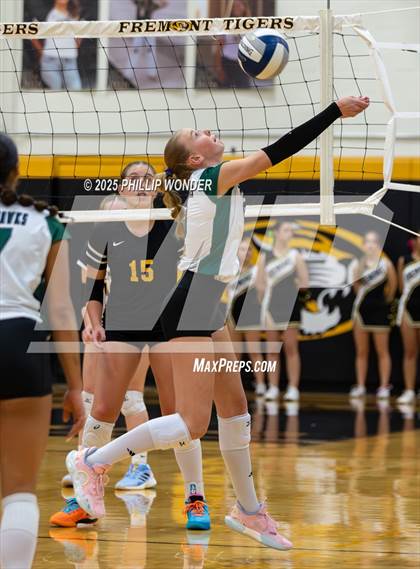 Thumbnail 1 in JV: Lincoln Southwest @ Fremont photogallery.