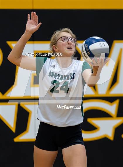 Thumbnail 3 in JV: Lincoln Southwest @ Fremont photogallery.