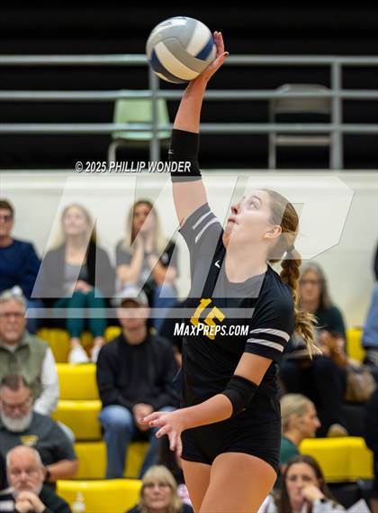 Thumbnail 3 in JV: Lincoln Southwest @ Fremont photogallery.