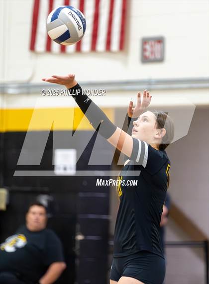 Thumbnail 1 in JV: Lincoln Southwest @ Fremont photogallery.