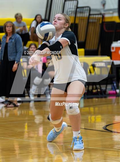 Thumbnail 1 in JV: Lincoln Southwest @ Fremont photogallery.