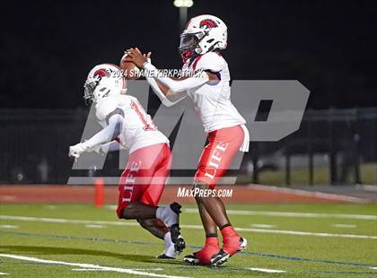 Thumbnail 2 in Life Waxahachie @ Ranchview(Irving) photogallery.