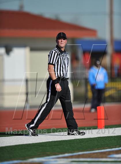 Thumbnail 2 in Oak Ridge @ Burbank (CIF SJS Playoffs) photogallery.