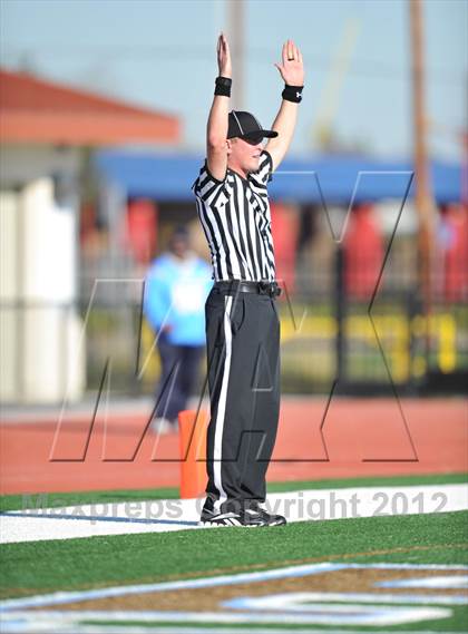 Thumbnail 2 in Oak Ridge @ Burbank (CIF SJS Playoffs) photogallery.