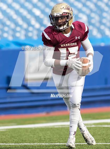 Thumbnail 3 in Maryvale vs. Cheektowaga (Section 6 Class A Final) photogallery.