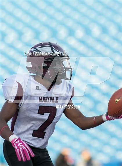 Thumbnail 2 in Maryvale vs. Cheektowaga (Section 6 Class A Final) photogallery.