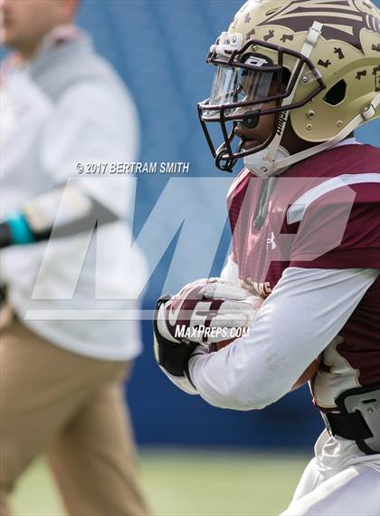 Thumbnail 2 in Maryvale vs. Cheektowaga (Section 6 Class A Final) photogallery.