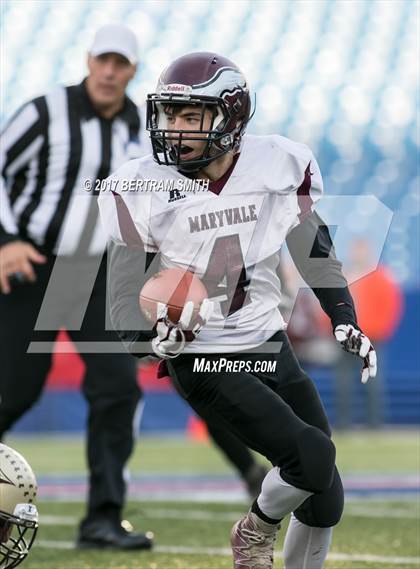 Thumbnail 3 in Maryvale vs. Cheektowaga (Section 6 Class A Final) photogallery.