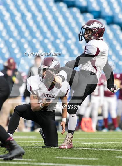 Thumbnail 2 in Maryvale vs. Cheektowaga (Section 6 Class A Final) photogallery.