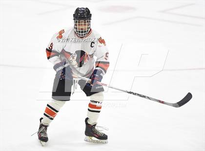 Thumbnail 2 in Guilford vs. Watertown/Pomperaug (CIAC DII Final) photogallery.