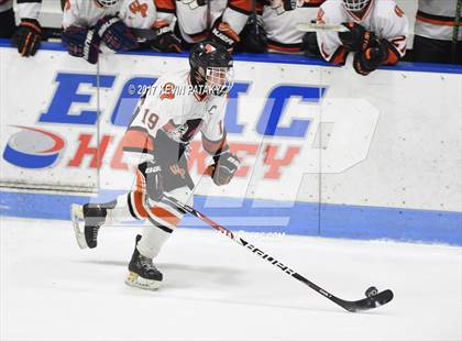 Thumbnail 1 in Guilford vs. Watertown/Pomperaug (CIAC DII Final) photogallery.