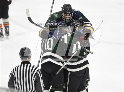 Thumbnail 2 in Guilford vs. Watertown/Pomperaug (CIAC DII Final) photogallery.