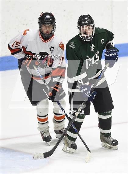 Thumbnail 1 in Guilford vs. Watertown/Pomperaug (CIAC DII Final) photogallery.