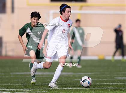 Thumbnail 1 in St. Ignatius vs. Sacred Heart Cathedral Prep photogallery.