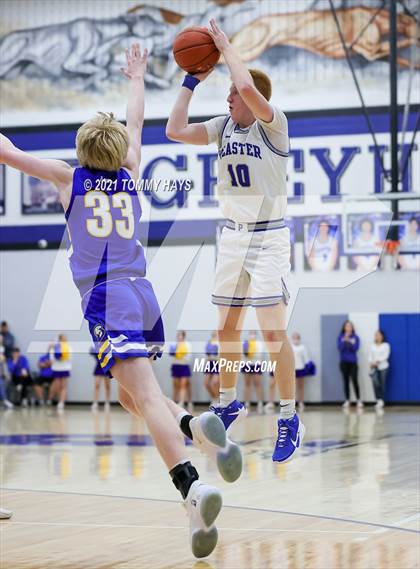 Thumbnail 2 in Brock @ Peaster photogallery.