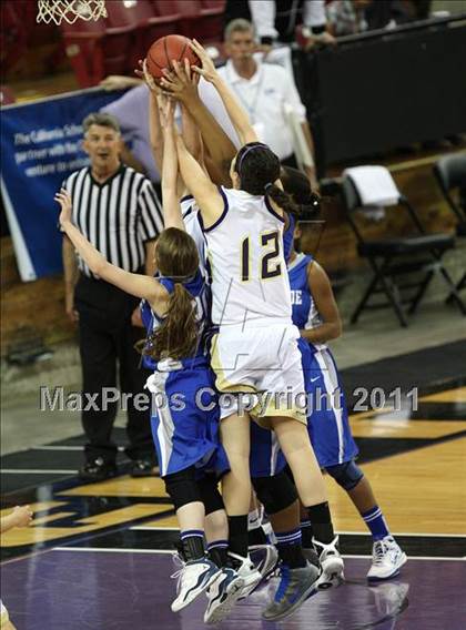 Thumbnail 1 in Brookside Christian vs. Bradshaw Christian (CIF SJS D5 Final) photogallery.