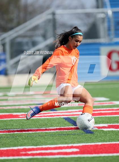 Thumbnail 2 in Hendrickson vs. Carroll (Georgetown Governor's Cup Elite Showcase) photogallery.