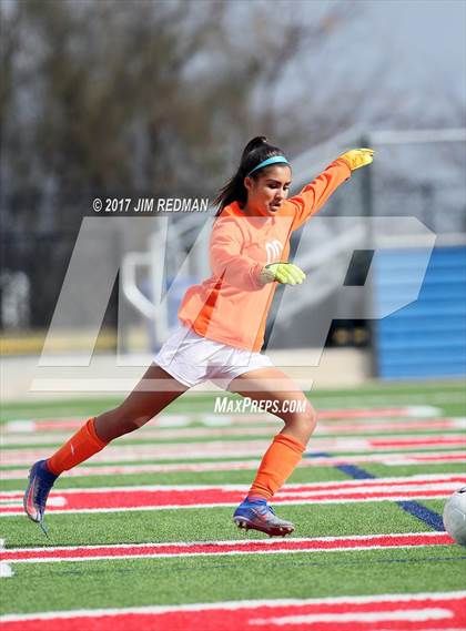 Thumbnail 3 in Hendrickson vs. Carroll (Georgetown Governor's Cup Elite Showcase) photogallery.