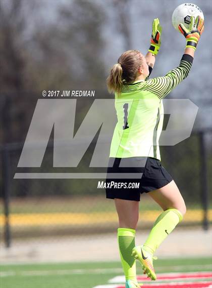 Thumbnail 3 in Hendrickson vs. Carroll (Georgetown Governor's Cup Elite Showcase) photogallery.