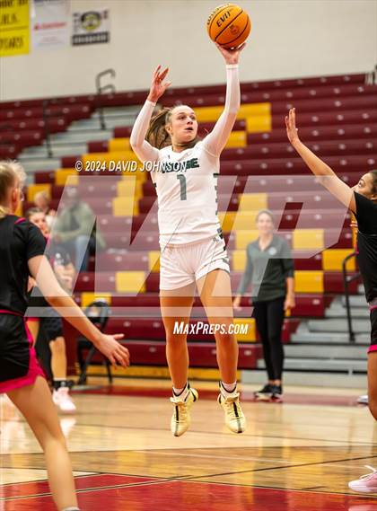 Thumbnail 3 in Fossil Ridge vs. Columbine photogallery.