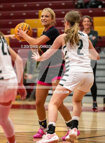 Thumbnail 2 in Fossil Ridge vs. Columbine photogallery.