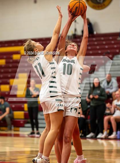Thumbnail 1 in Fossil Ridge vs. Columbine photogallery.