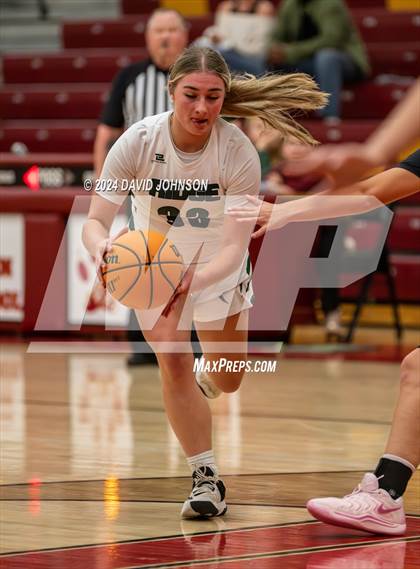 Thumbnail 1 in Fossil Ridge vs. Columbine photogallery.
