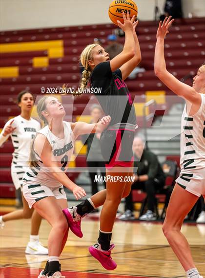 Thumbnail 3 in Fossil Ridge vs. Columbine photogallery.