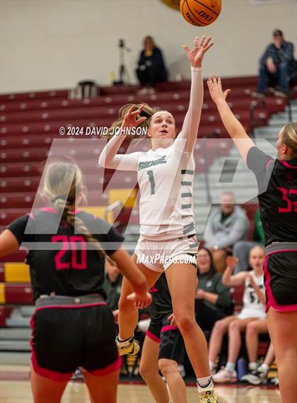 Thumbnail 1 in Fossil Ridge vs. Columbine photogallery.