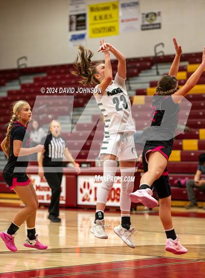 Thumbnail 3 in Fossil Ridge vs. Columbine photogallery.