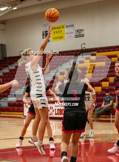 Thumbnail 2 in Fossil Ridge vs. Columbine photogallery.