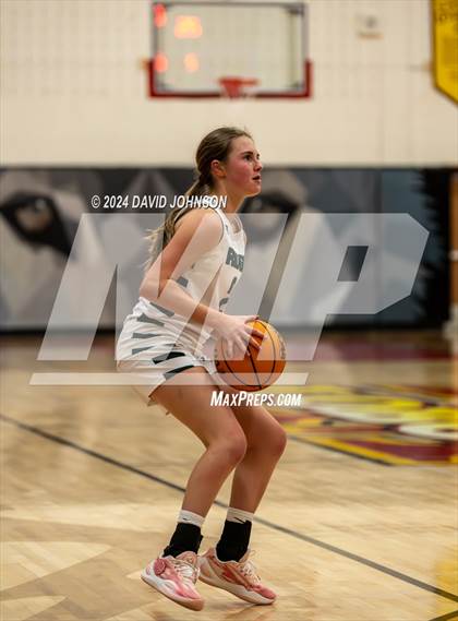 Thumbnail 1 in Fossil Ridge vs. Columbine photogallery.