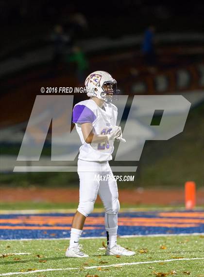 Thumbnail 2 in Lake Braddock @ West Springfield photogallery.