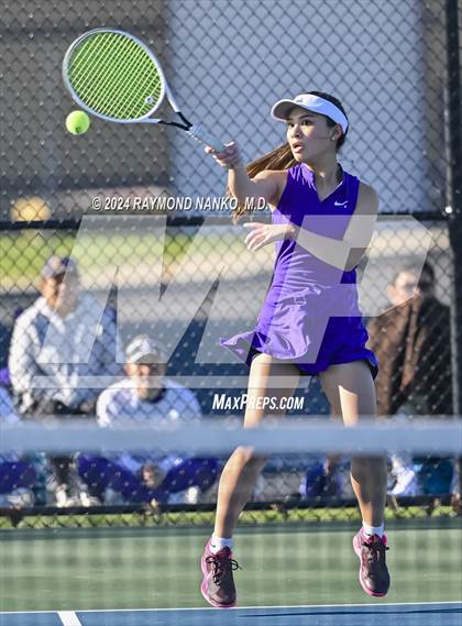Thumbnail 1 in Mt. Vernon Invitational  photogallery.